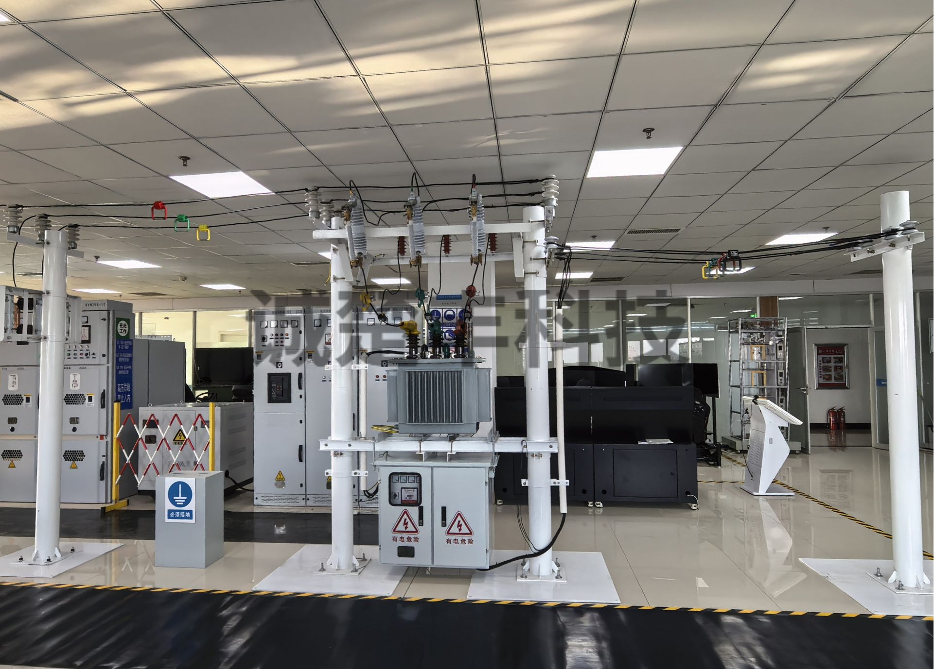 K32高压电工作业10/0.4kV变配电系统（架空线路）